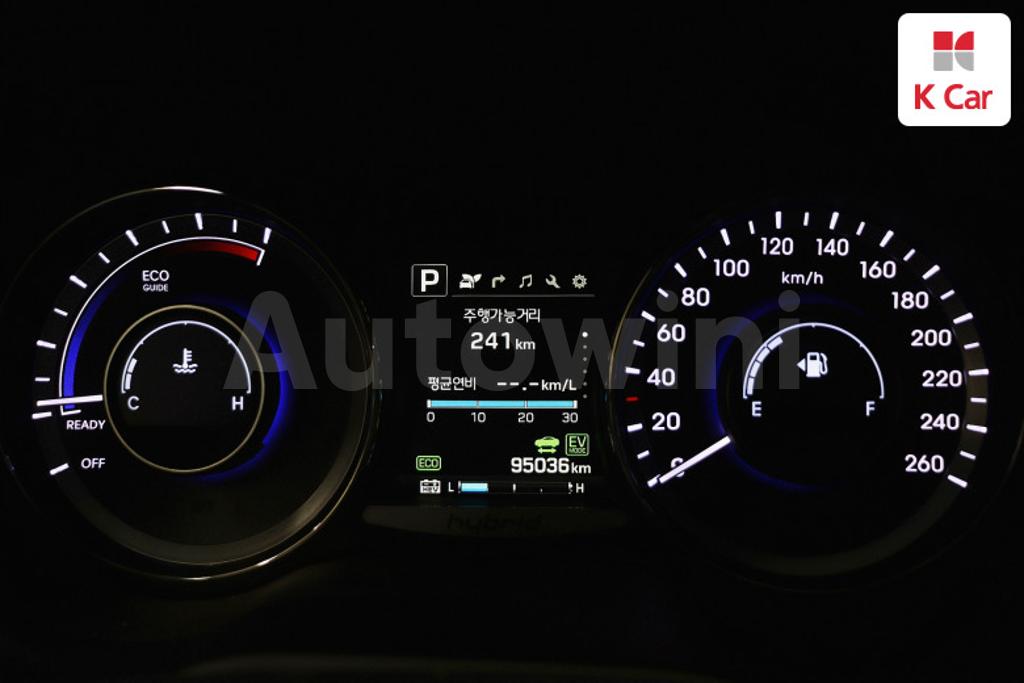 2016 HYUNDAI GRANDEUR HG AZERA PREMIUM - 7