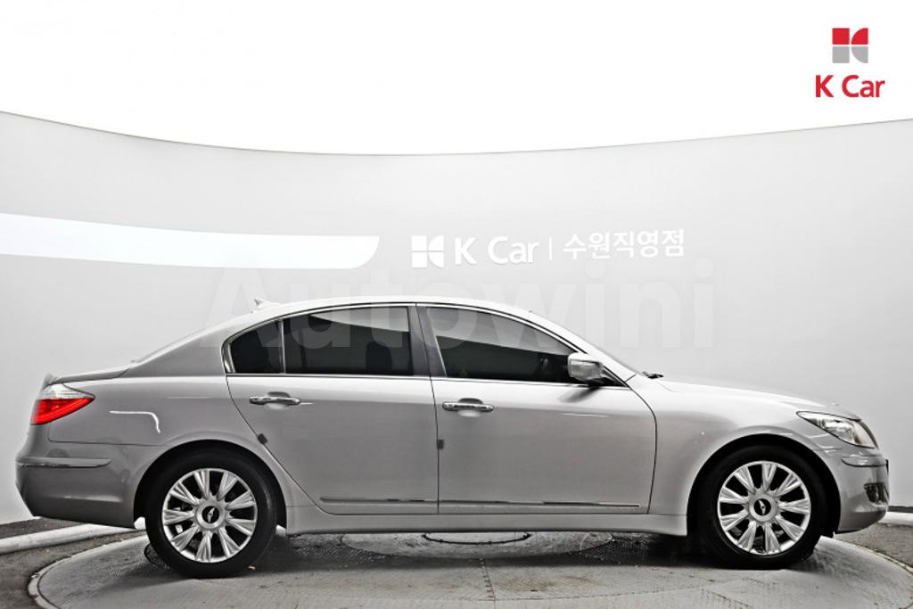 KMHGB41EBBU137303 2011 HYUNDAI GENESIS BH380 LUXURY-5