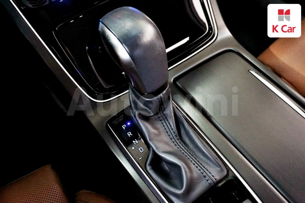 2018 HYUNDAI GRANDEUR IG HYBRID AZERA EXCLUSIVE - 9