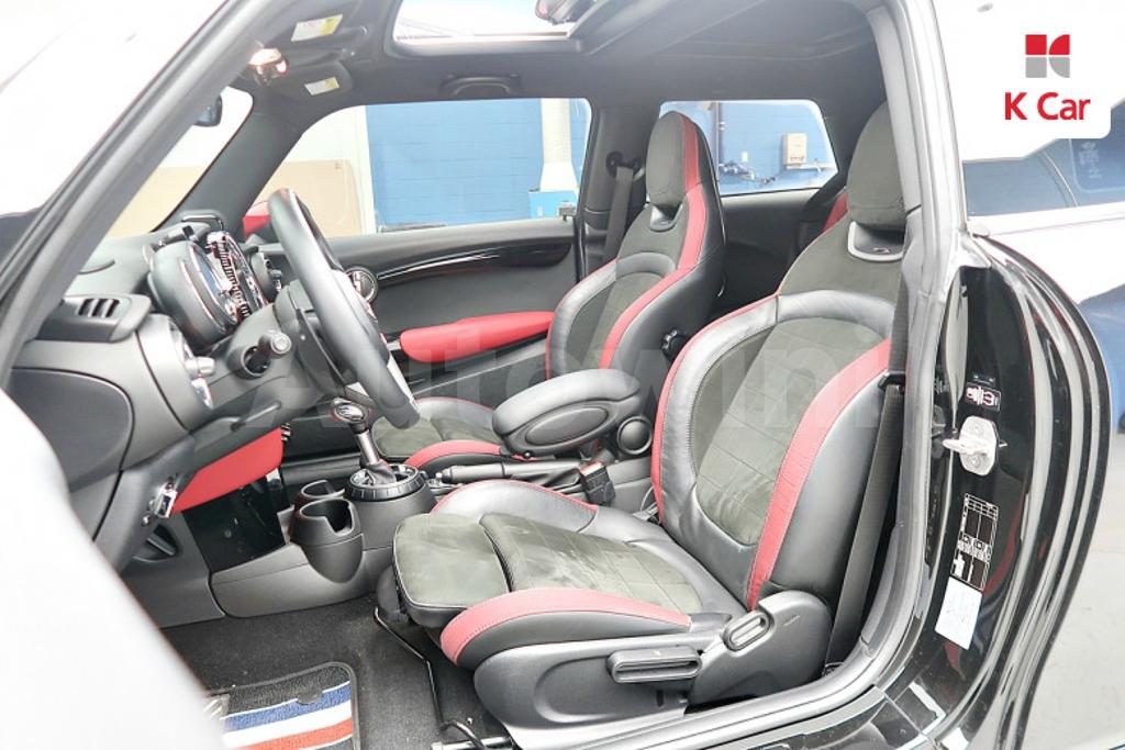 2016 MINI COOPER S JCW - 18