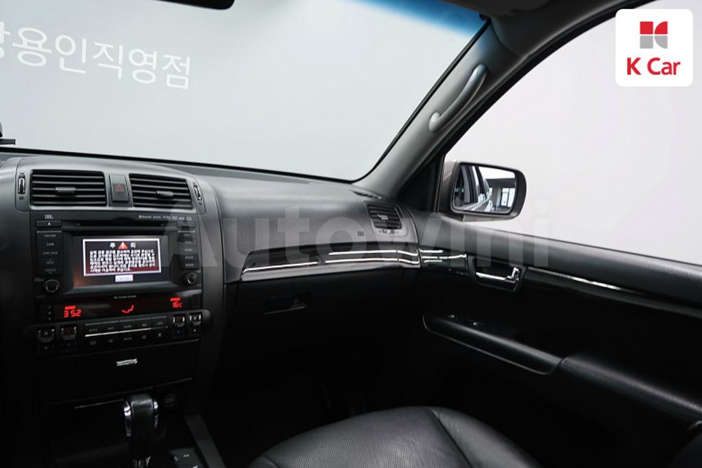 2011 KIA MOHAVE BORREGO 4WD KV300 - 9