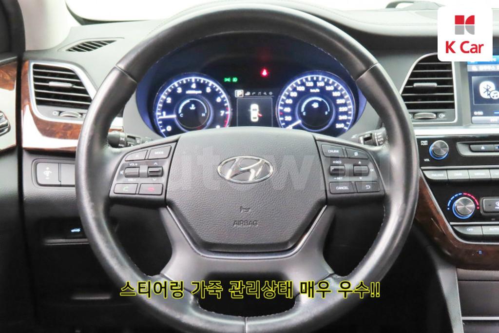 KMHFL411BHA013185 2017 HYUNDAI ASLAN G300 MORDERN-5