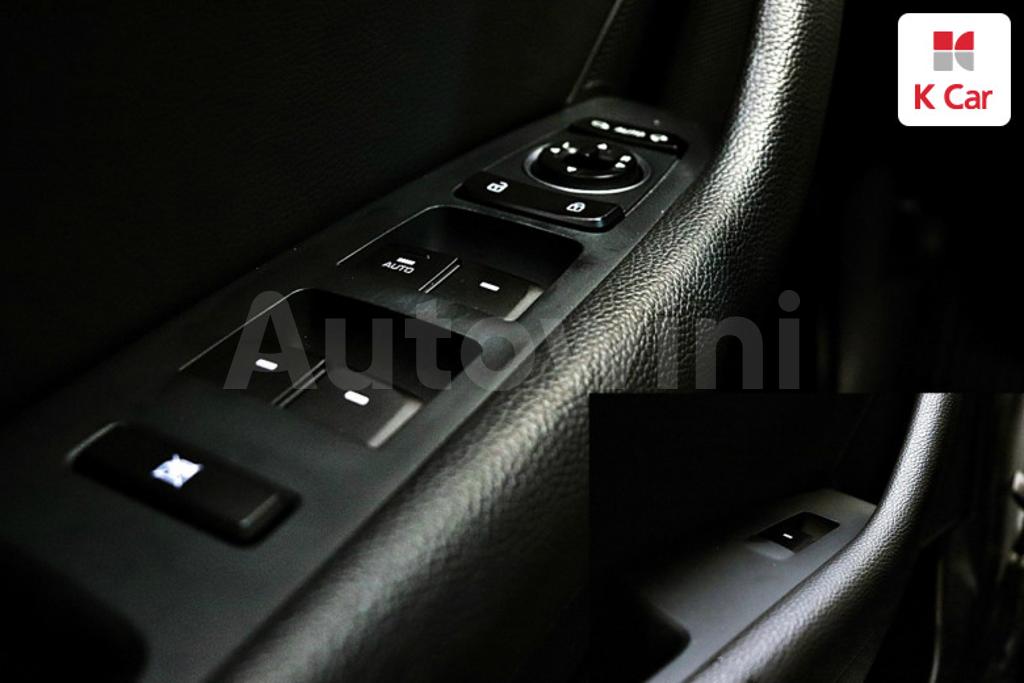 2019 HYUNDAI SONATA RISE HYBRID PREMIUM - 11