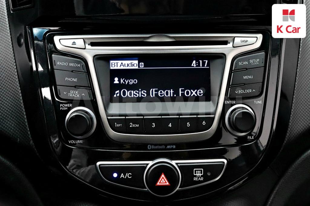 2017 HYUNDAI ACCENT  WIT DIESEL 1.6 VGT MORDERN - 12