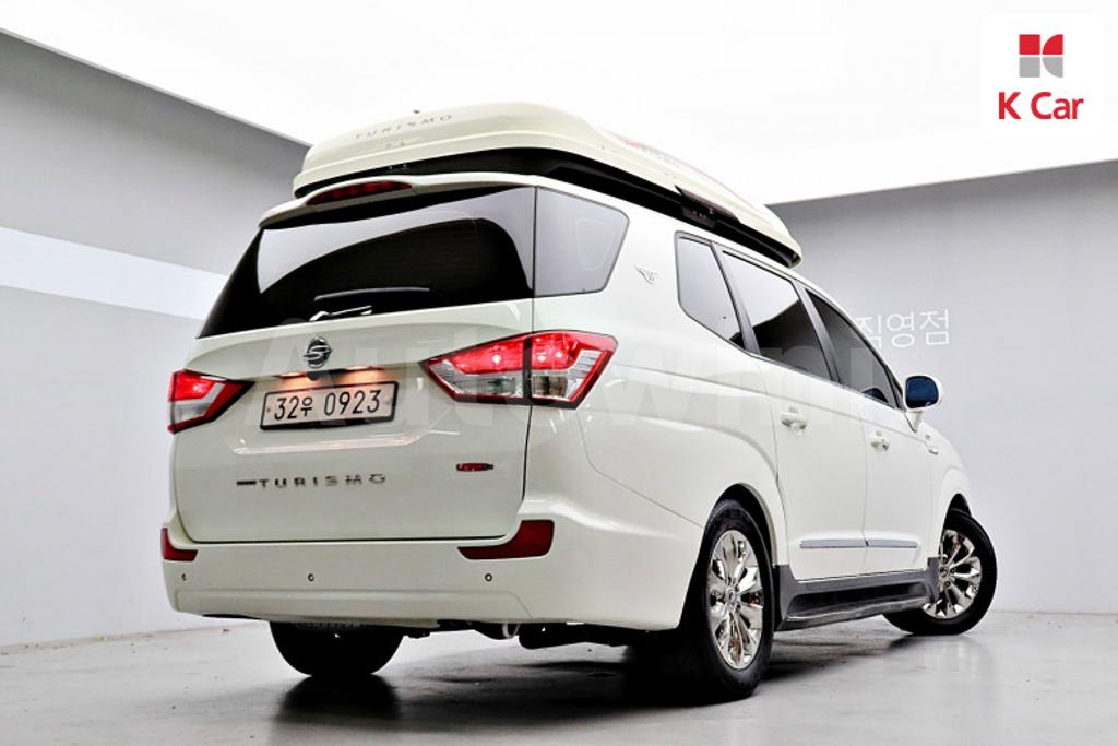 2016 SSANGYONG KORANDO TURISMO 4WD OUTDOOR EDITION 9 SEATS - 2