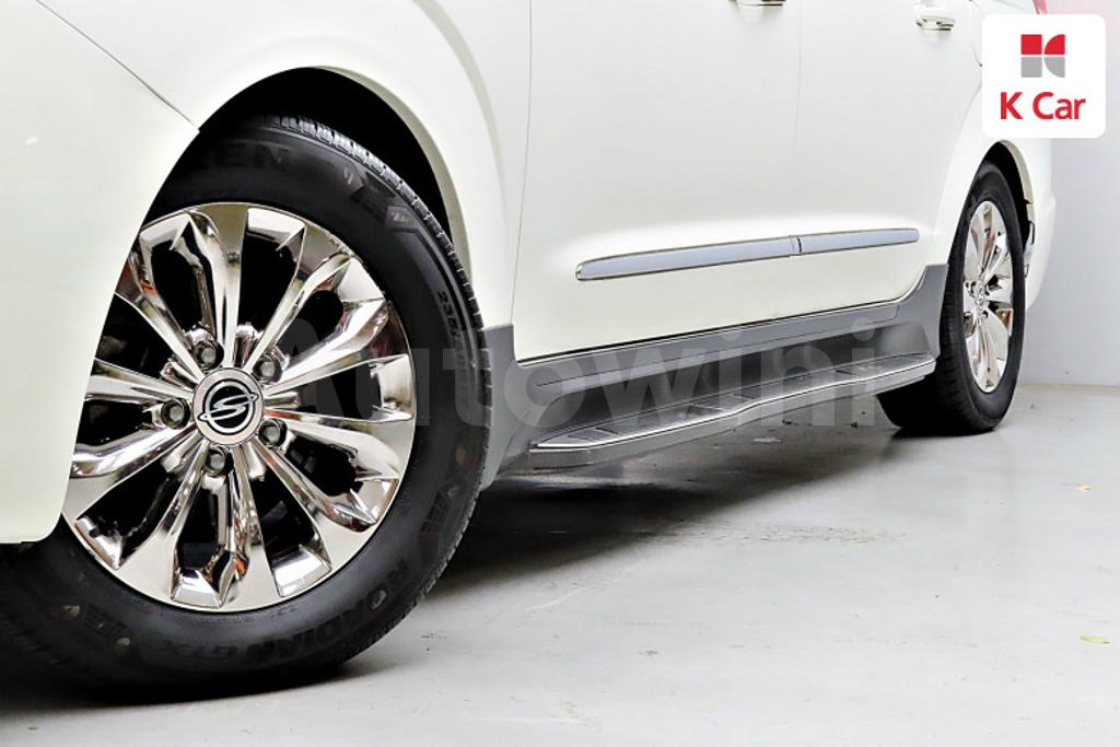 2016 SSANGYONG KORANDO TURISMO 4WD OUTDOOR EDITION 9 SEATS - 17