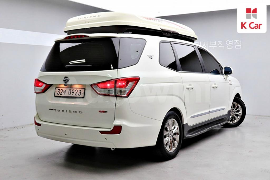 2016 SSANGYONG KORANDO TURISMO 4WD OUTDOOR EDITION 9 SEATS - 20