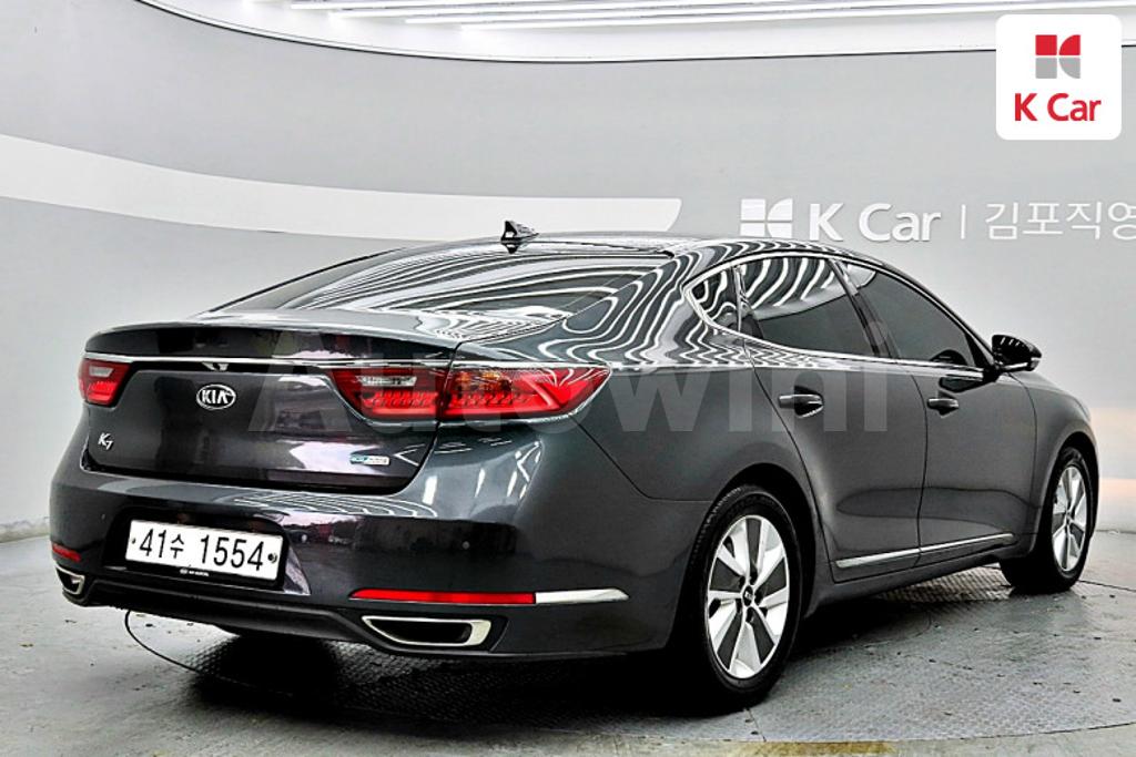 KNALA41GBHA007342 2017 KIA  K7 HYBRID CADENZA PRESTIGE-1