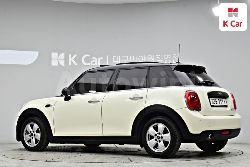 2016 MINI COOPER D MID - 5