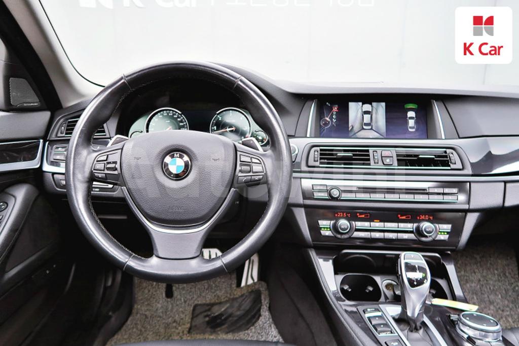 2015 BMW 5 SERIES F10  530D XDRIVE M AERO DYNAMIC - 11