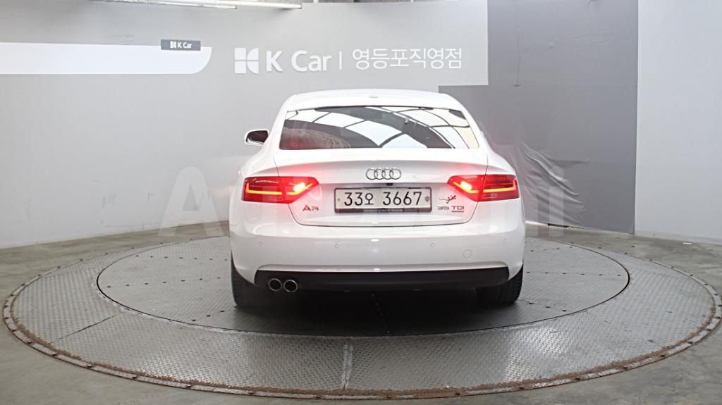 2015 AUDI A5 35 TDI QUATTRO STPORTBACK - 9