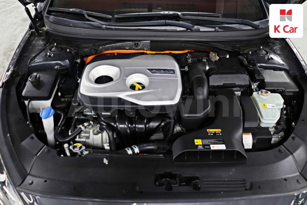 2018 HYUNDAI SONATA RISE HYBRID PREMIUM - 5