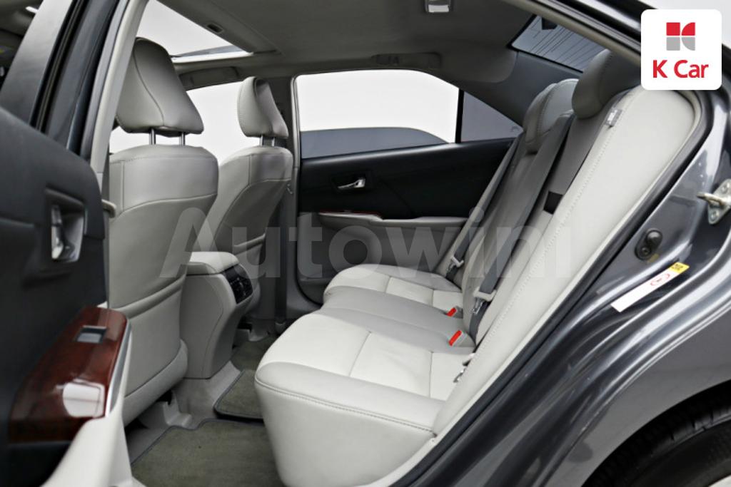 2013 TOYOTA  CAMRY 2.5 XLE - 14