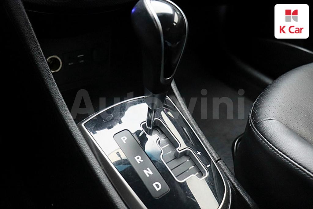 2017 HYUNDAI ACCENT  1.4 VVT MORDERN - 10