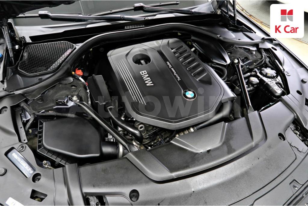 2016 BMW 7 SERIES G11  740LI XDRIVE - 19