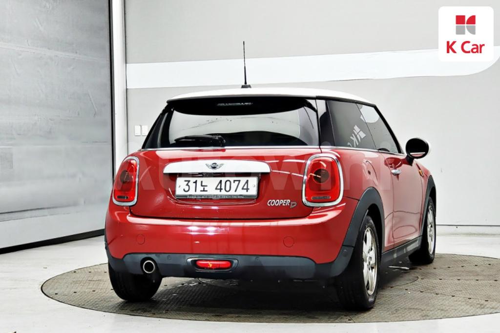 WMWXN310XFT955912 2015 MINI COOPER D BASIC-1