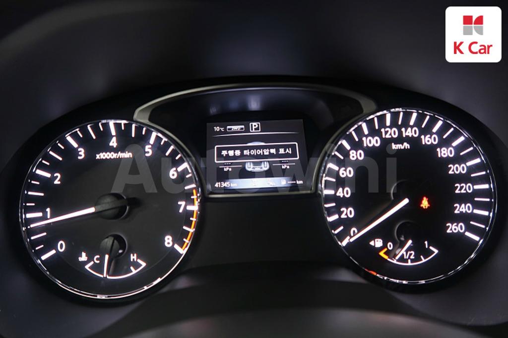 5N1AR2MM2HC698328 2017 NISSAN PATHFINDER 4TH GEN 3.5 4WD-4