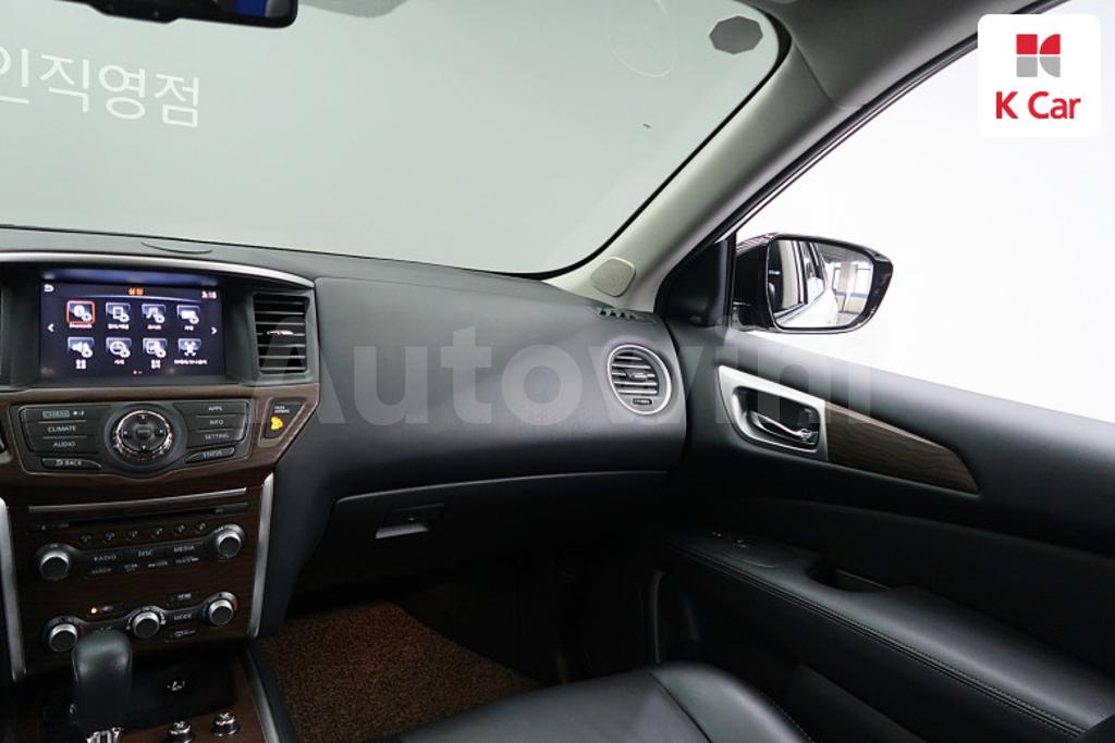 2017 NISSAN PATHFINDER 4TH GEN 3.5 4WD - 9
