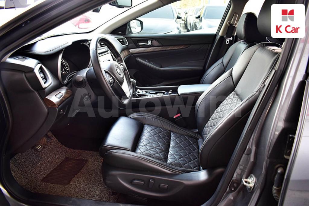 1N4AA6AP2HC397677 2017 NISSAN MAXIMA A36  3.5 PLATINUM-5