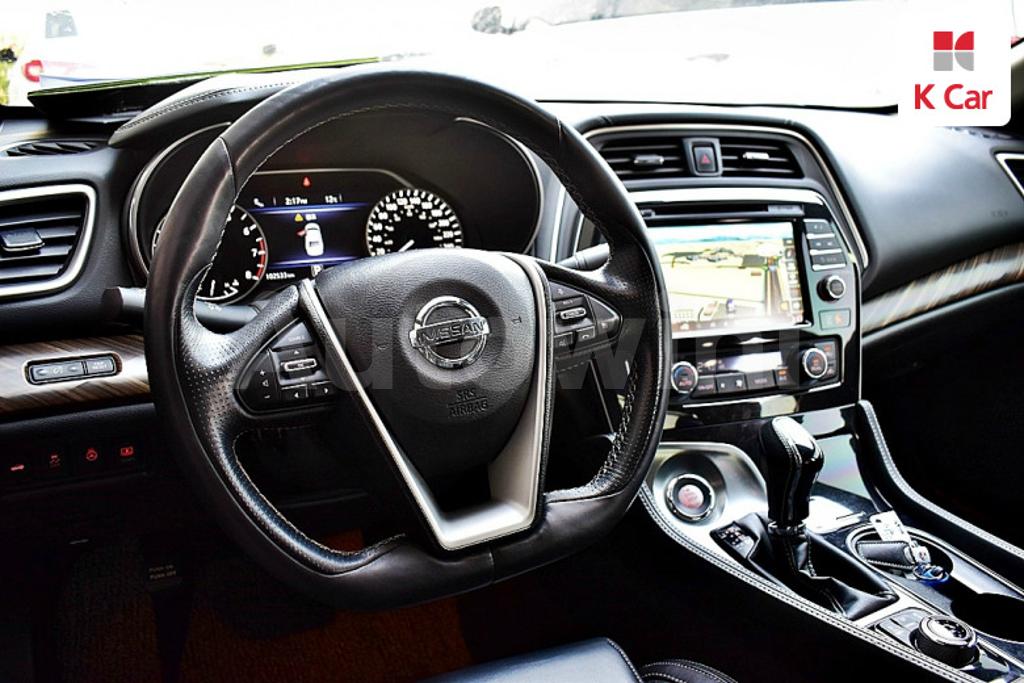 2017 NISSAN MAXIMA A36  3.5 PLATINUM - 8