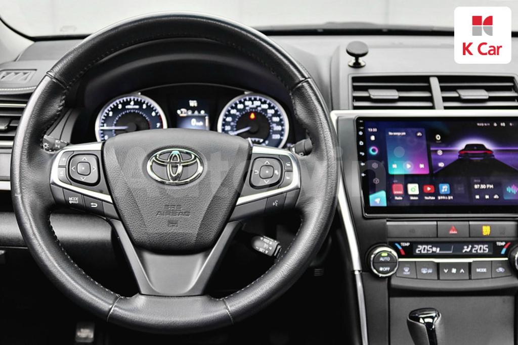 2015 TOYOTA  CAMRY 2.5 XLE - 16