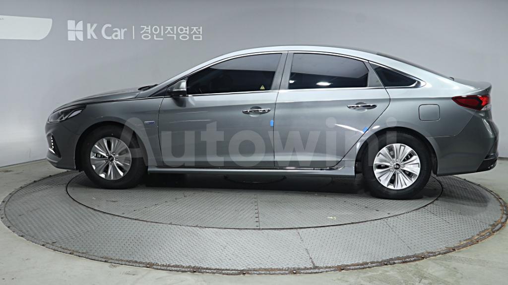 KMHE2413BKA084900 2019 HYUNDAI SONATA RISE HYBRID SMART-4