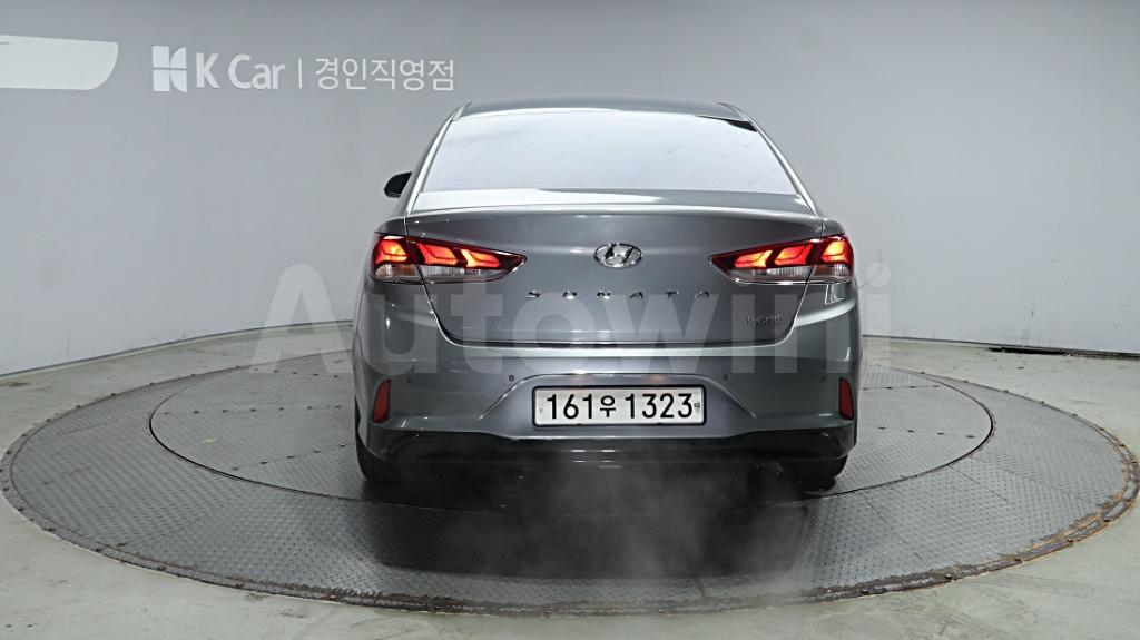 2019 HYUNDAI SONATA RISE HYBRID SMART - 9
