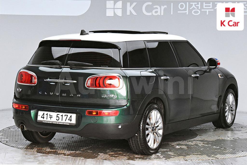 WMWLR9102G2E20606 2016 MINI COOPER CLUBMAN D BASIC-2