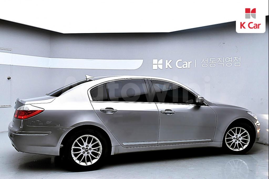 KMHGB41ABBU126886 2011 HYUNDAI GENESIS BH330 LUXURY-4