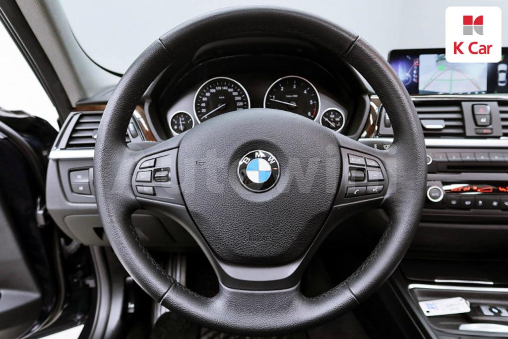 2015 BMW 3 SERIES F30  320D - 12