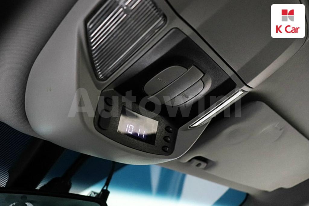 2018 SSANGYONG KORANDO TURISMO 4WD TX 9 SEATS - 11
