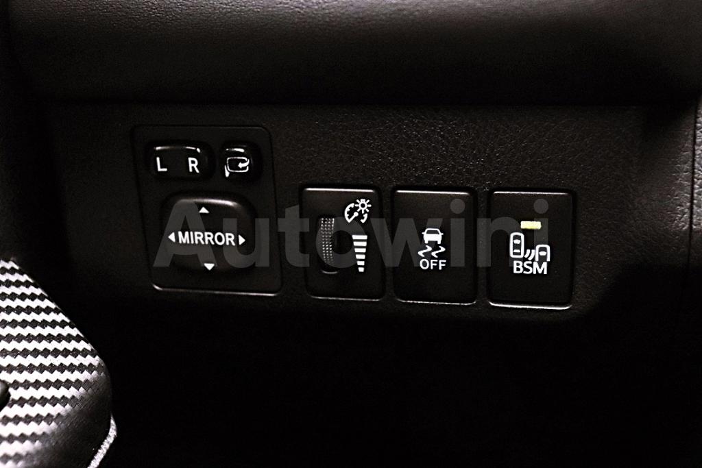 2015 TOYOTA RAV4 2.5 4WD - 30