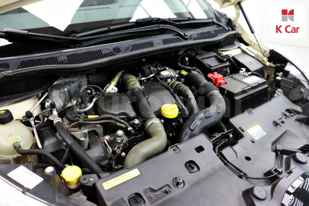 2016 RENAULT SAMSUNG QM3 RE - 12