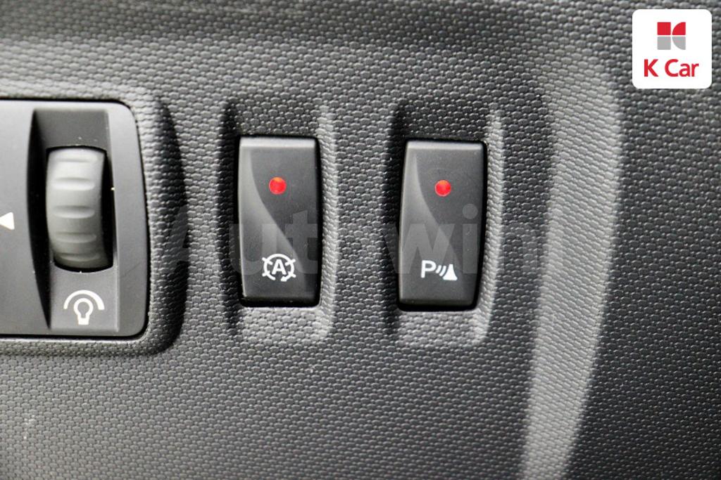 2016 RENAULT SAMSUNG QM3 RE - 19