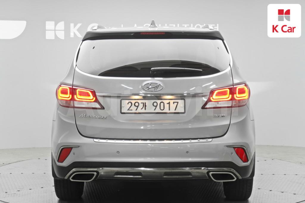 KMHSR81XBJU293159 2018 HYUNDAI  MAXCRUZ DIESEL 2.2 2WD-3