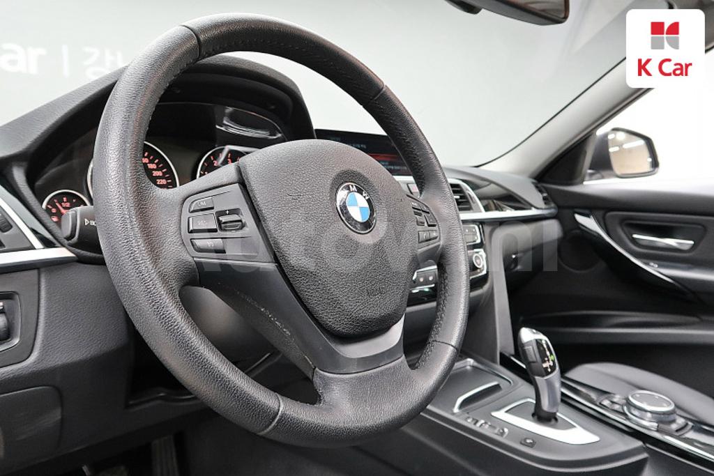 2017 BMW 3 SERIES F30  320D - 14