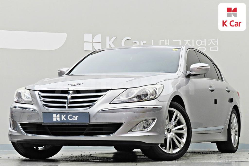 KMHGB41BBCU165582 2012 HYUNDAI GENESIS BH330 LUXURY-0