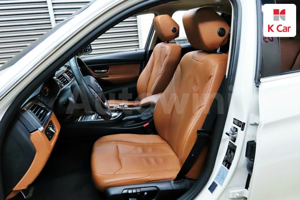 2012 BMW 3 SERIES F30  320D LUXURY - 10