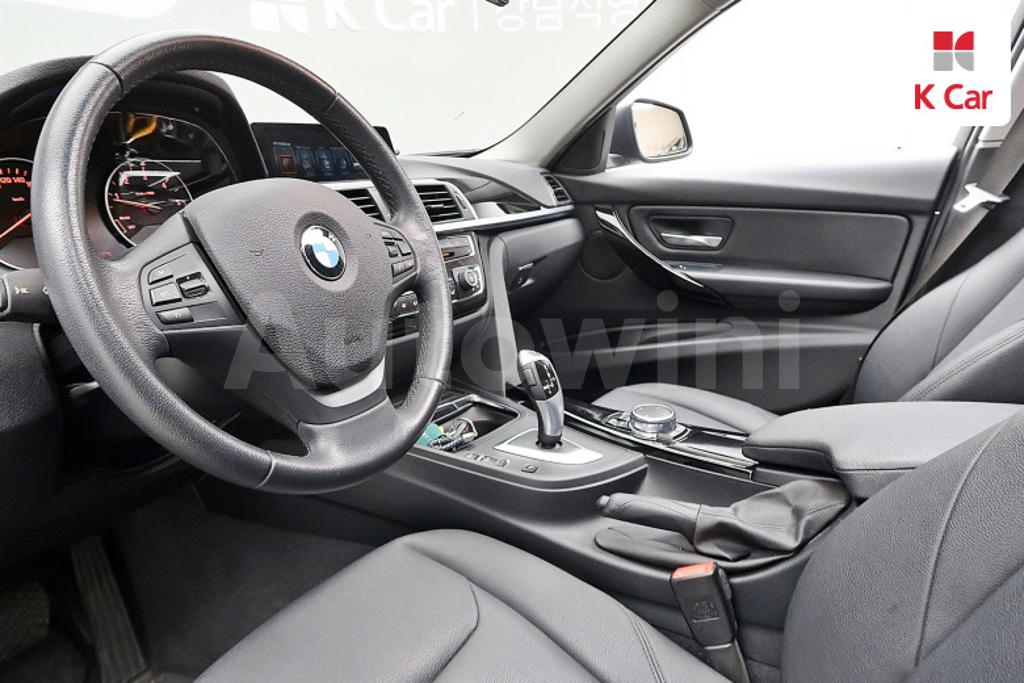 2017 BMW 3 SERIES F30  320D - 12