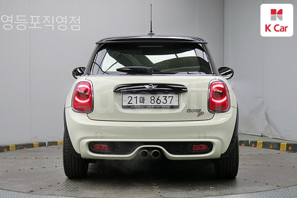 2017 MINI COOPER SD BASIC - 4