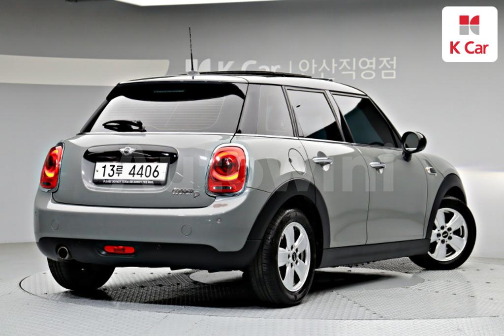 2016 MINI COOPER D MID - 2