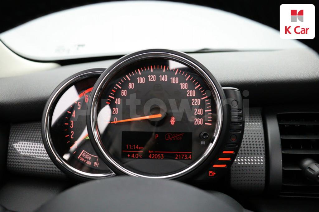 2016 MINI COOPER D MID - 10