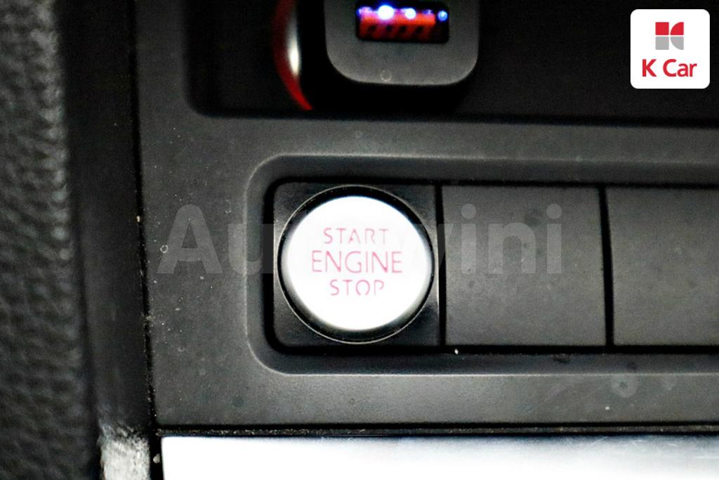 2013 VOLKSWAGEN  JETTA 2.0 TDI - 8