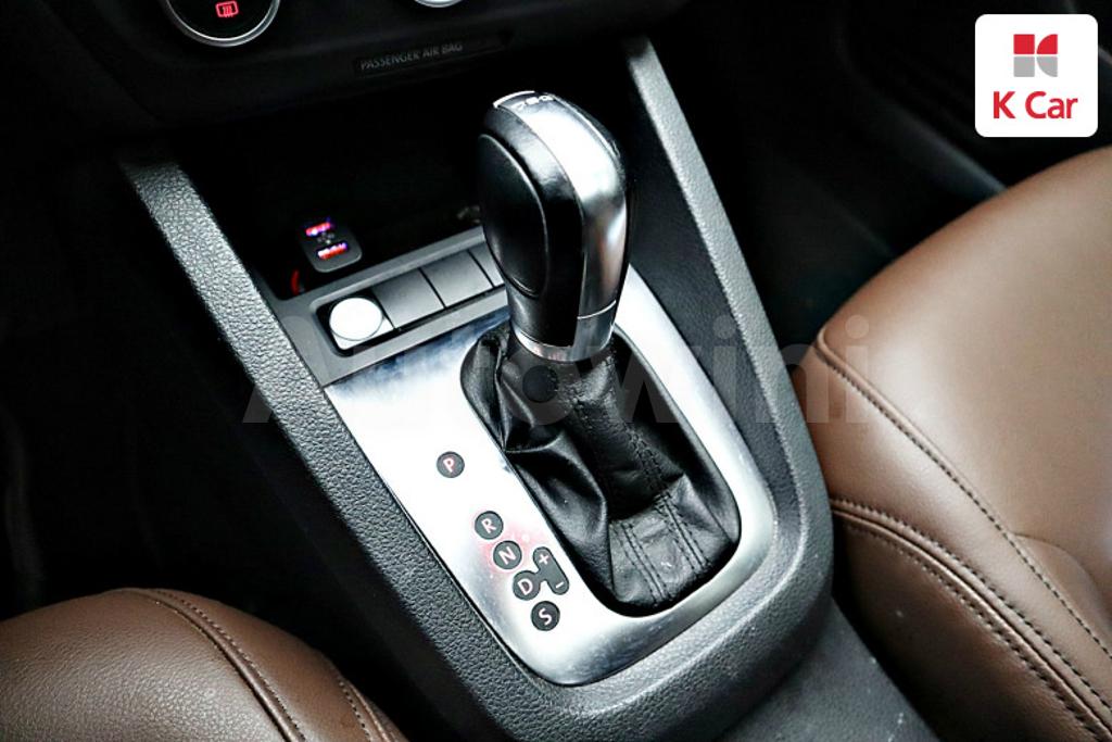 2013 VOLKSWAGEN  JETTA 2.0 TDI - 10