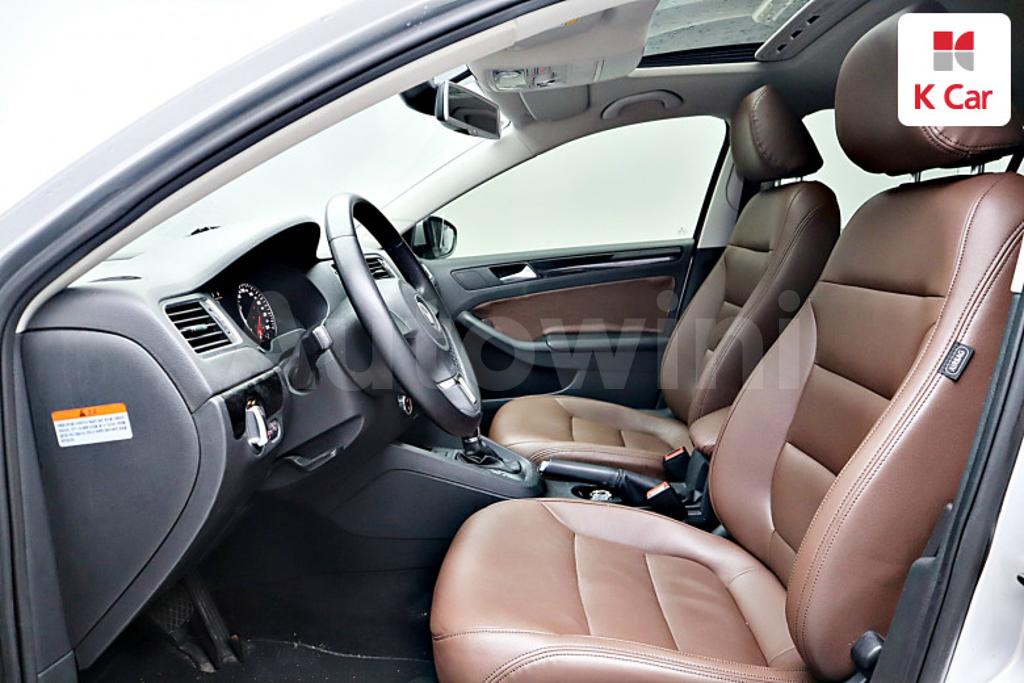 2013 VOLKSWAGEN  JETTA 2.0 TDI - 12