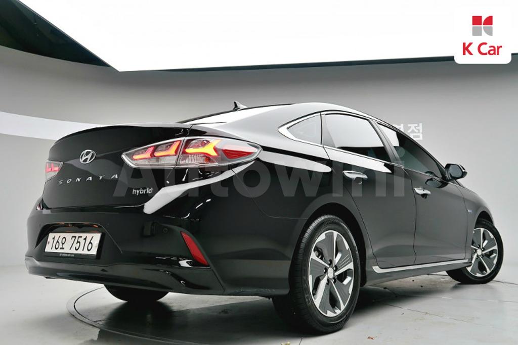 KMHE3413BKA087344 2019 HYUNDAI SONATA RISE HYBRID MORDERN-5