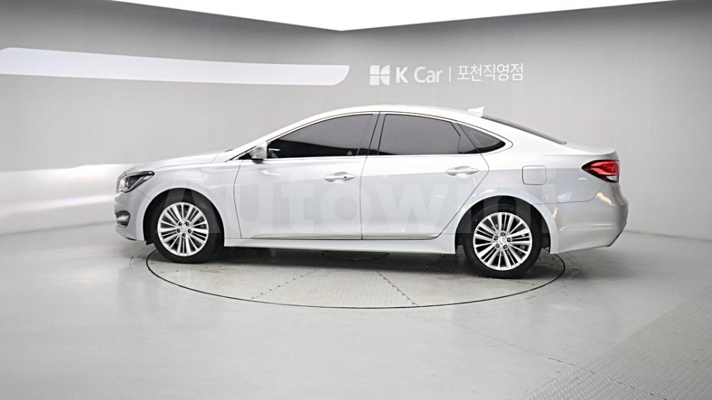 KMHFN412BGA010669 2016 HYUNDAI ASLAN G330 PREMIUM-4