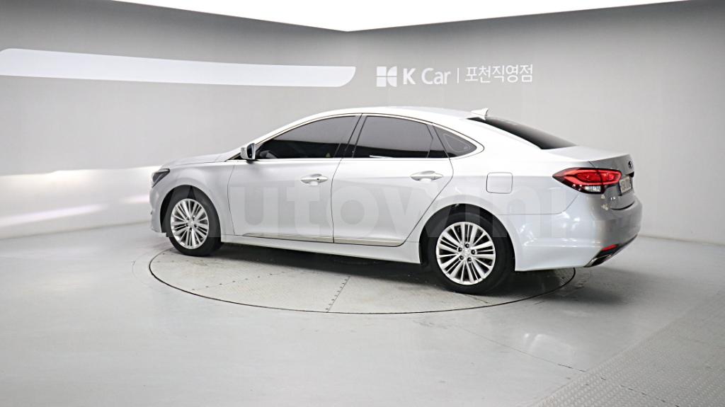 KMHFN412BGA010669 2016 HYUNDAI ASLAN G330 PREMIUM-5