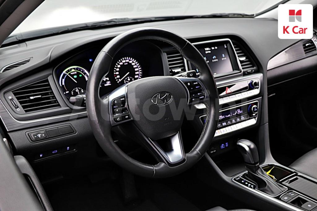 2018 HYUNDAI SONATA RISE HYBRID MORDERN - 9