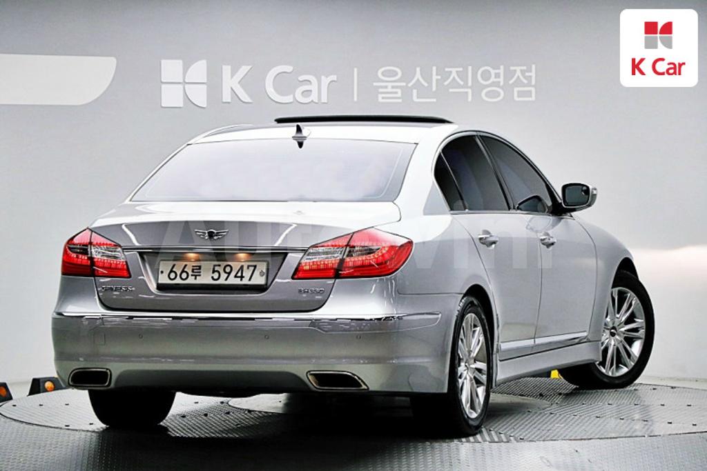 KMHGB41BBCU190846 2012 HYUNDAI GENESIS BH330 LUXURY-1